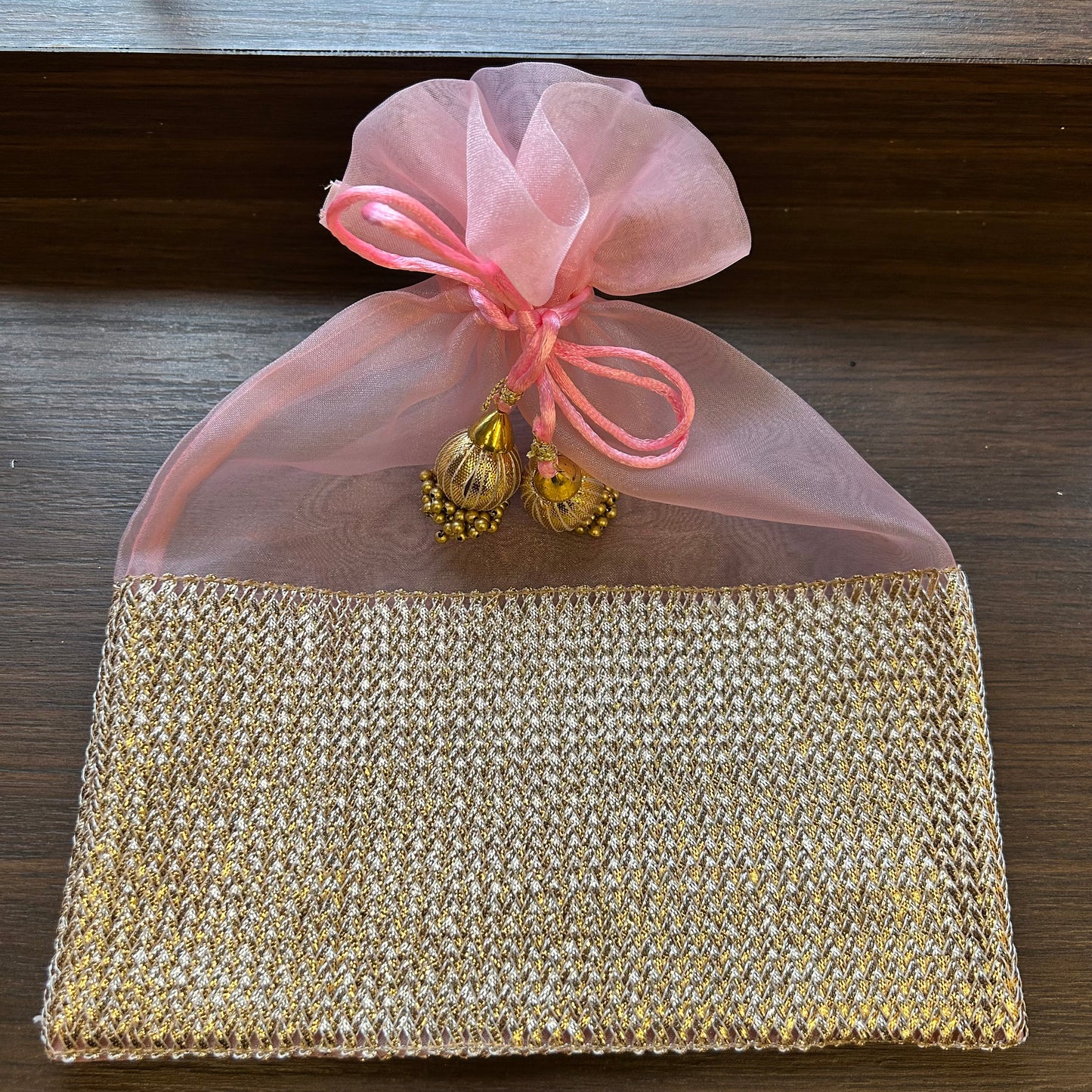 Lace Border 1 Kg