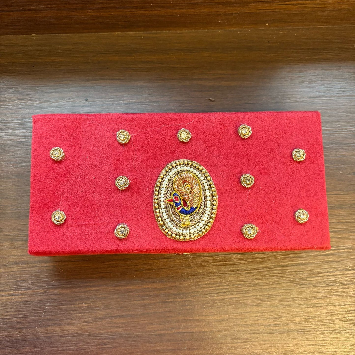 Small Peacock Single Gaddi Box