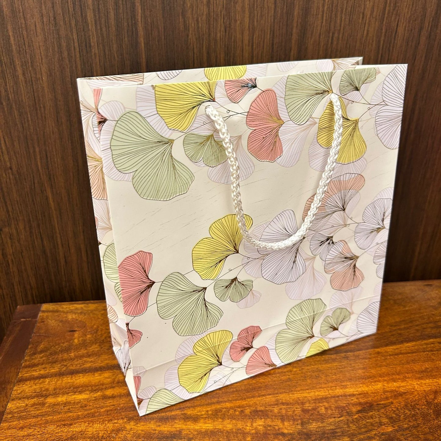 Big Flower UV Gift Bag