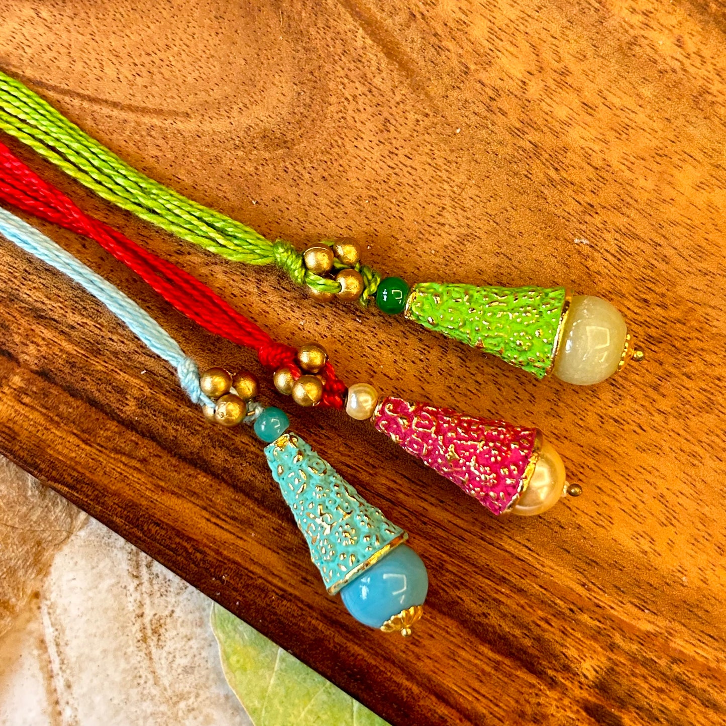 Small Metal Cones Lumba