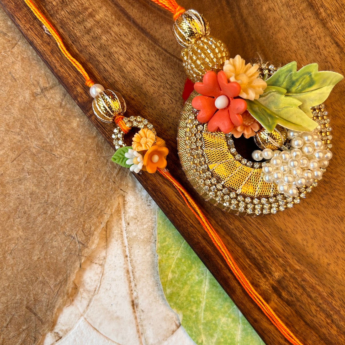 Stone ring with clay flowers Set