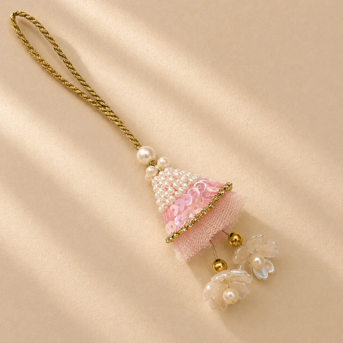 Small Pastel Lumbas - handcrafted Lumba rakhi for bhabhi | Traditions4u
