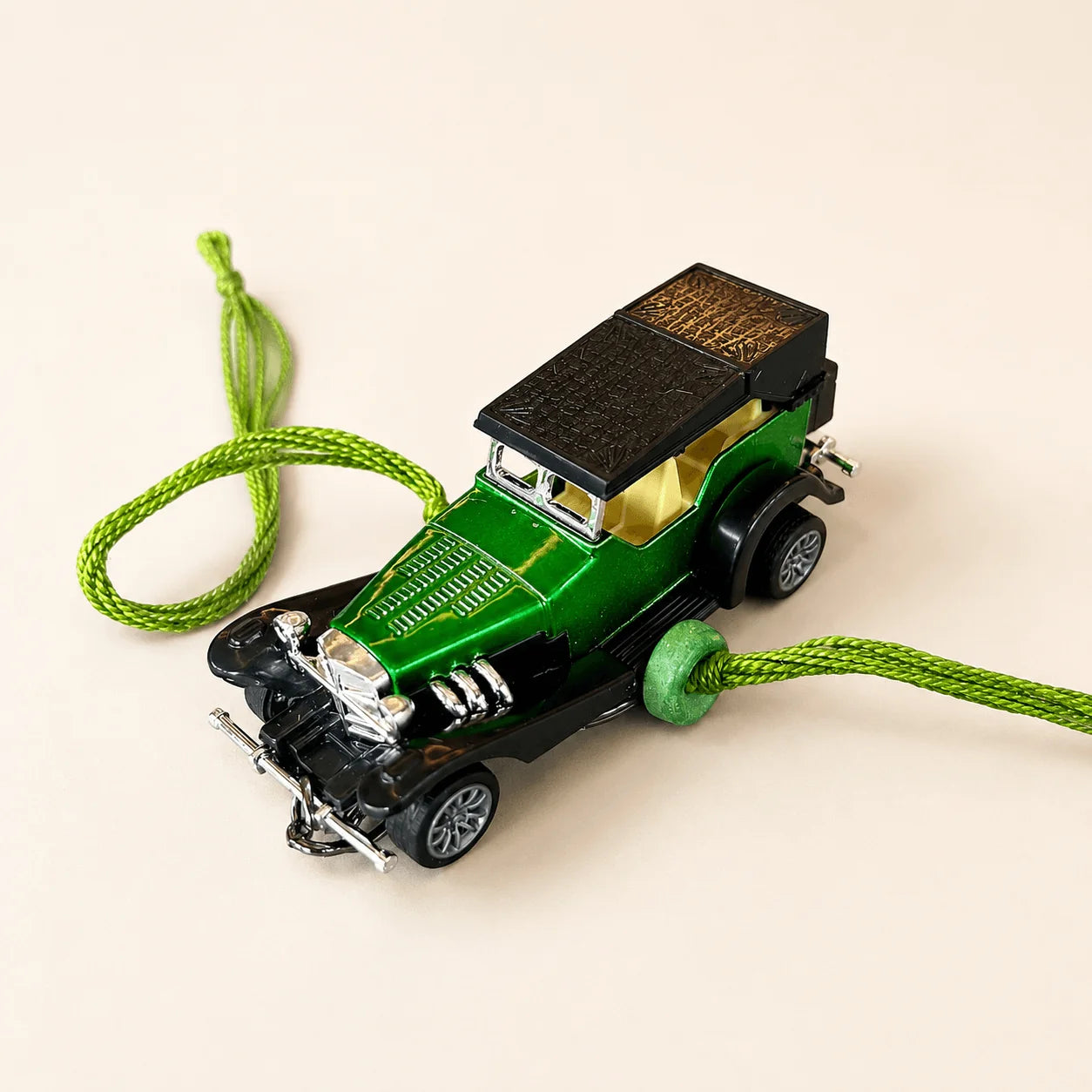 Vintage Car Rakhi