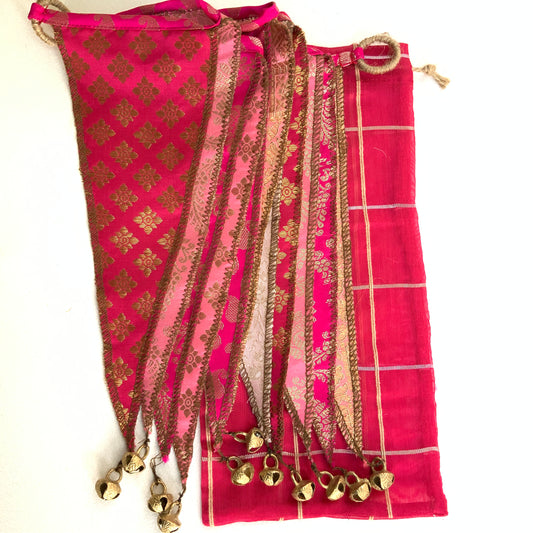 Traditional Buntings - 42"