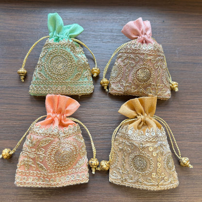 Border Coin Bag