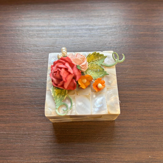MOP Coin Box - Paper Flowers