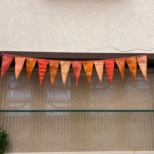 Traditional Buntings - 48"