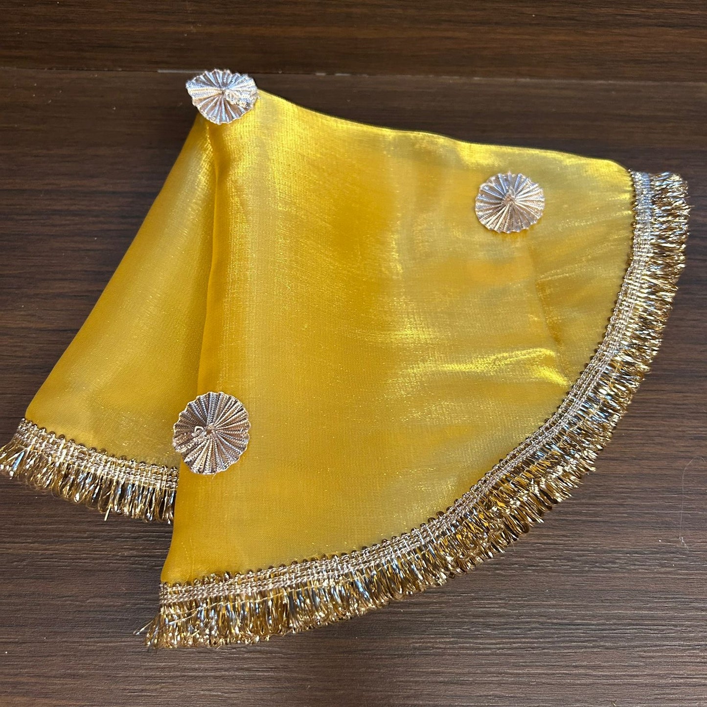 Round Tray Cover with Lace
