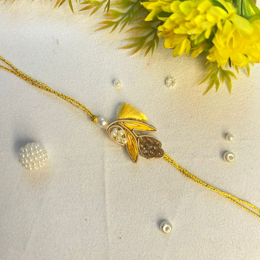 Yellow Leaf Chakalya