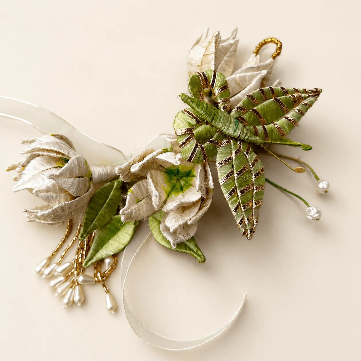 Big Hathfool of Jute Flowers