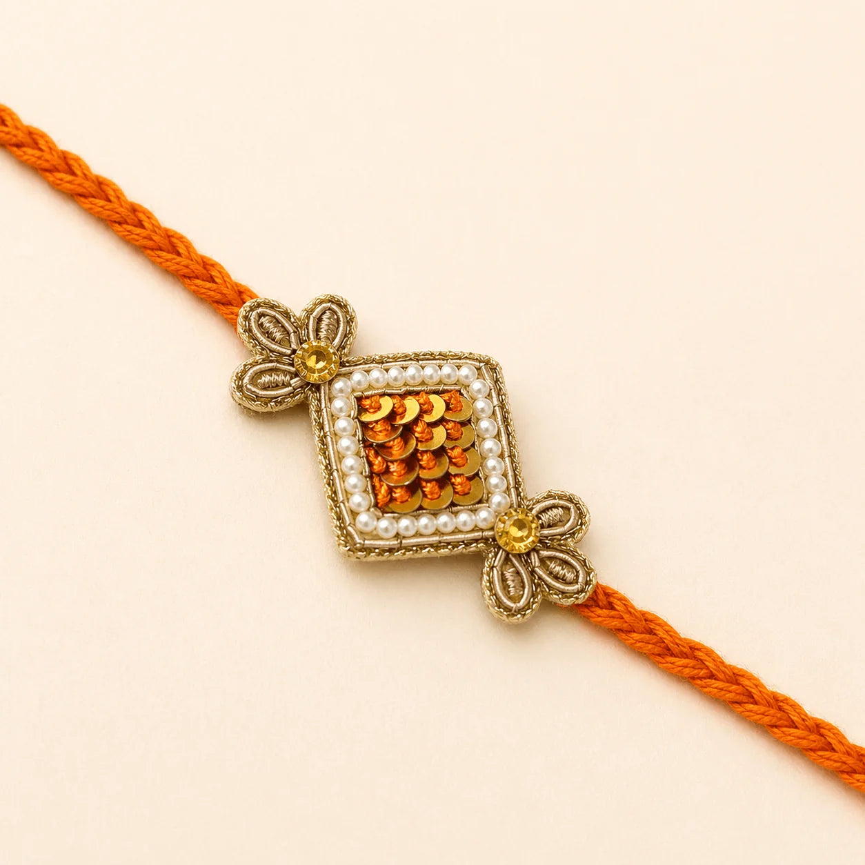 Diamond Shaped Chakalya