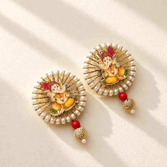 Ganeshji On Small Circle