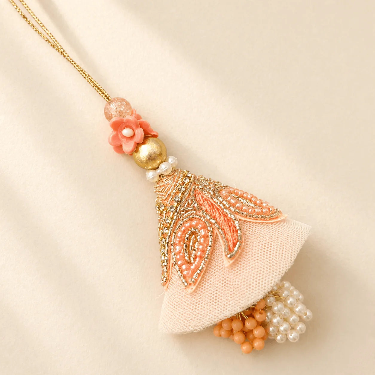 Peach Bunch Hanging Lumba