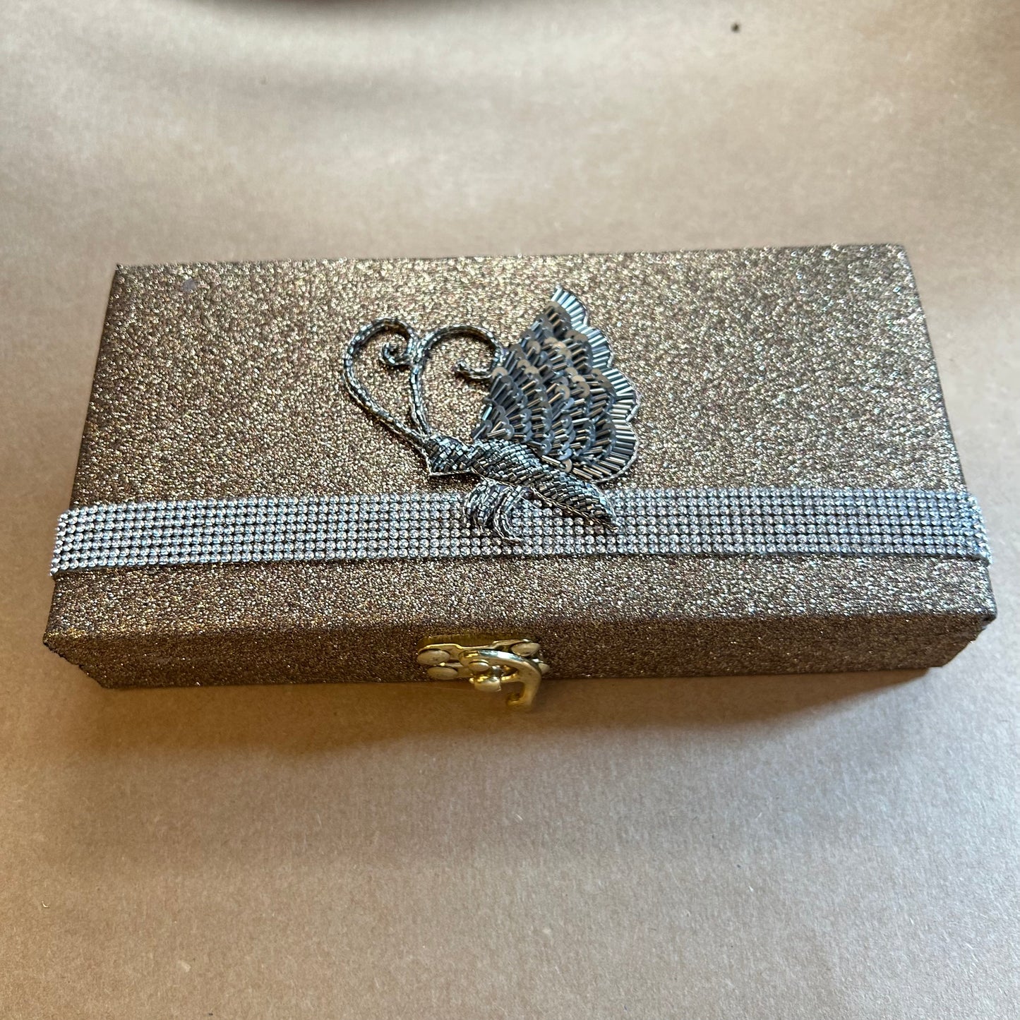 Shimmer Gaddi Box - Single