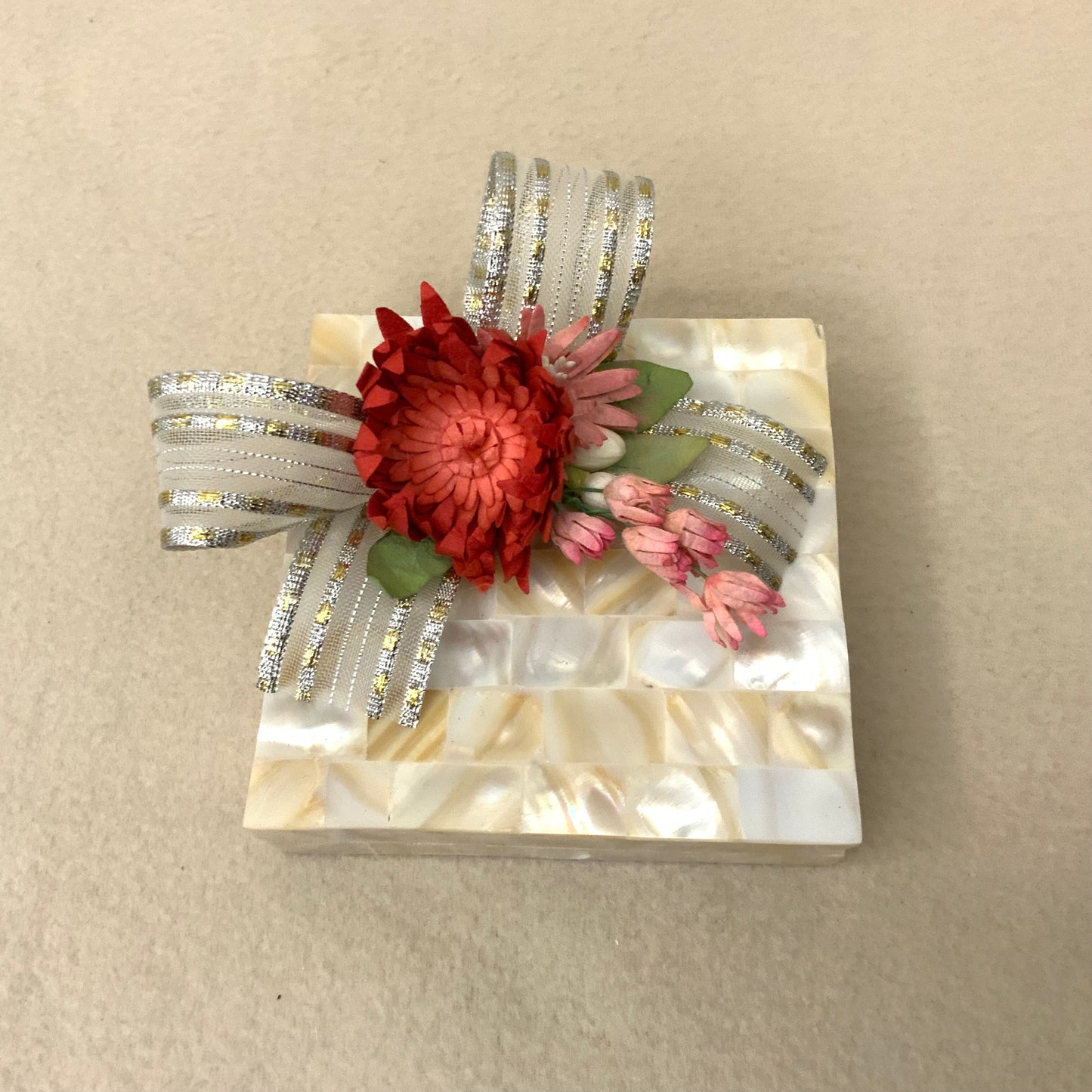 MOP Paper Flowers - Pasa Box